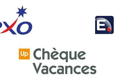 Piano Bar Holidays Apartment Mamaia